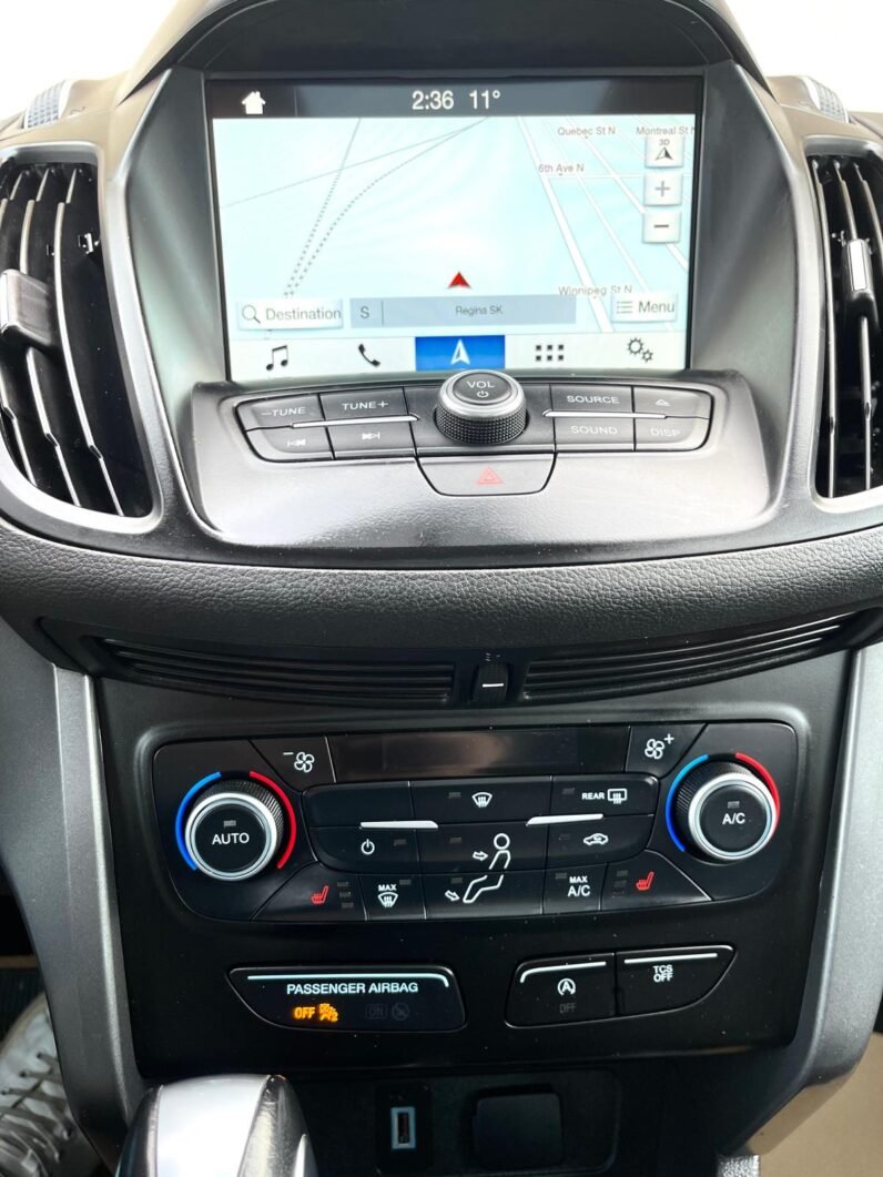 
								2018 Ford Escape SEL AWD SUV full									