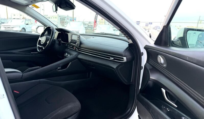 
								2021 Hyundai Elantra SEL Sedan full									