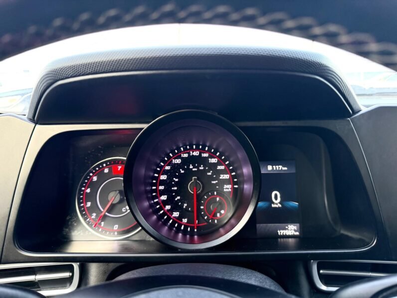 
								2021 Hyundai Elantra SEL Sedan full									