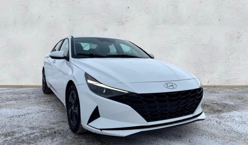 
								2021 Hyundai Elantra SEL Sedan full									