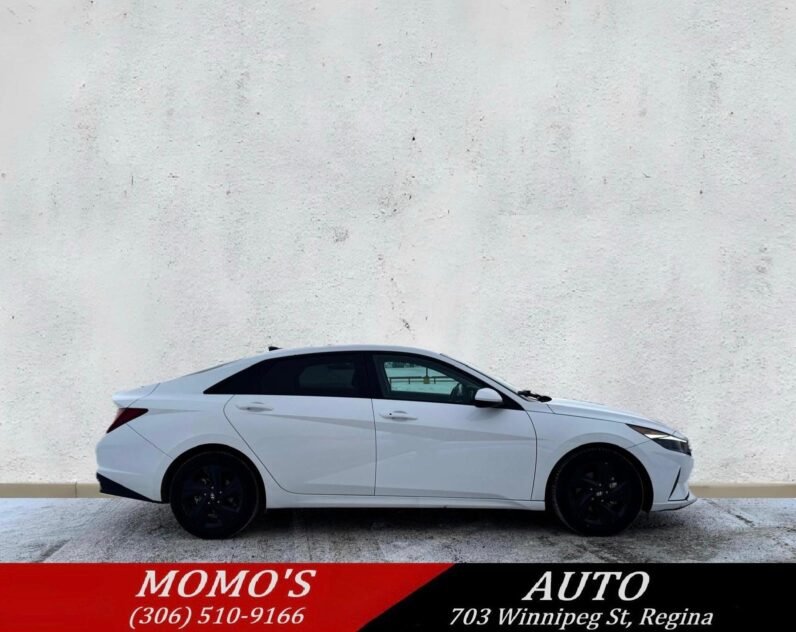 
								2021 Hyundai Elantra SEL Sedan full									