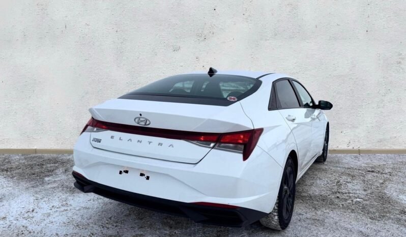 
								2021 Hyundai Elantra SEL Sedan full									