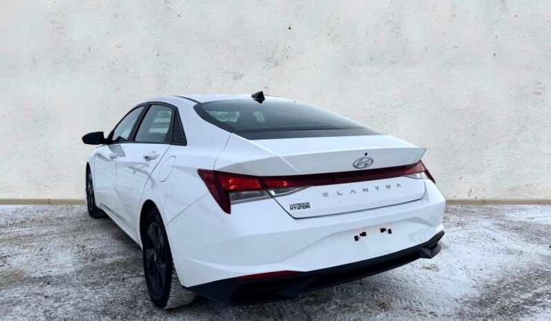 
								2021 Hyundai Elantra SEL Sedan full									