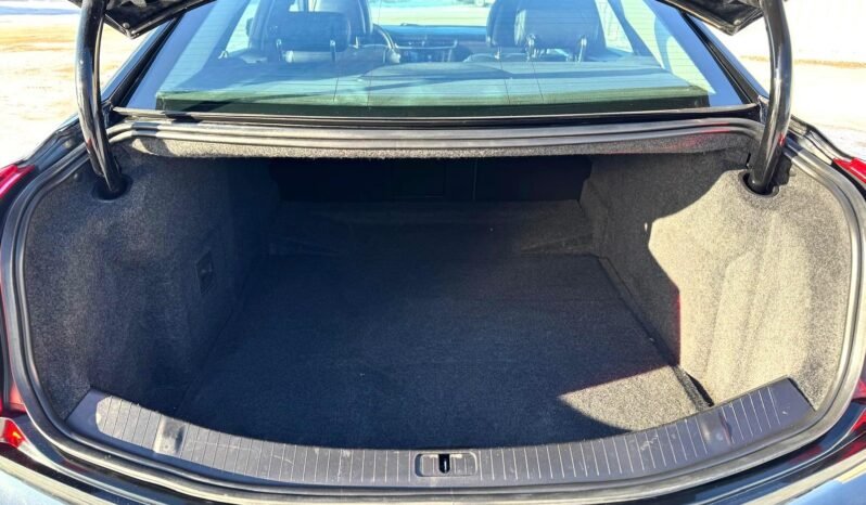 
								2013 Cadillac XTS Premium AWD Sedan full									