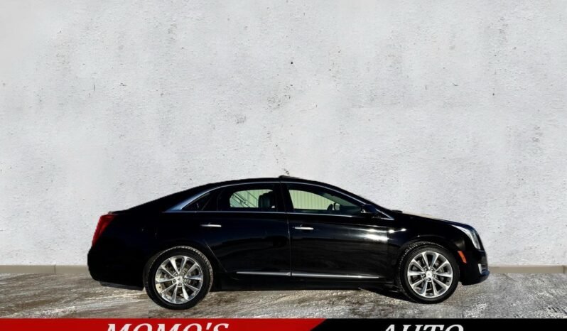 
								2013 Cadillac XTS Premium AWD Sedan full									