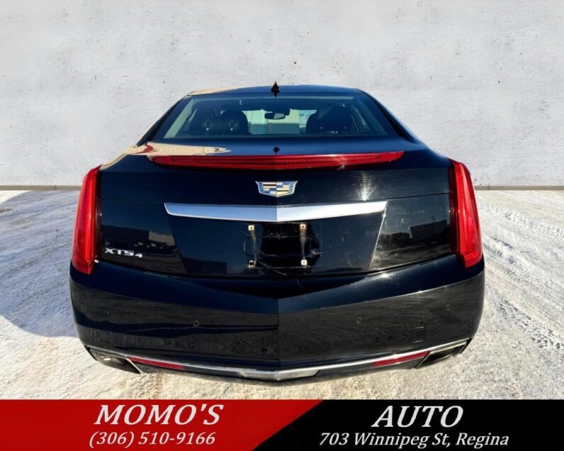
								2013 Cadillac XTS Premium AWD Sedan full									