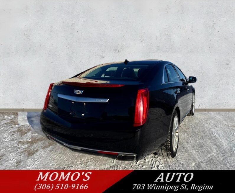 
								2013 Cadillac XTS Premium AWD Sedan full									
