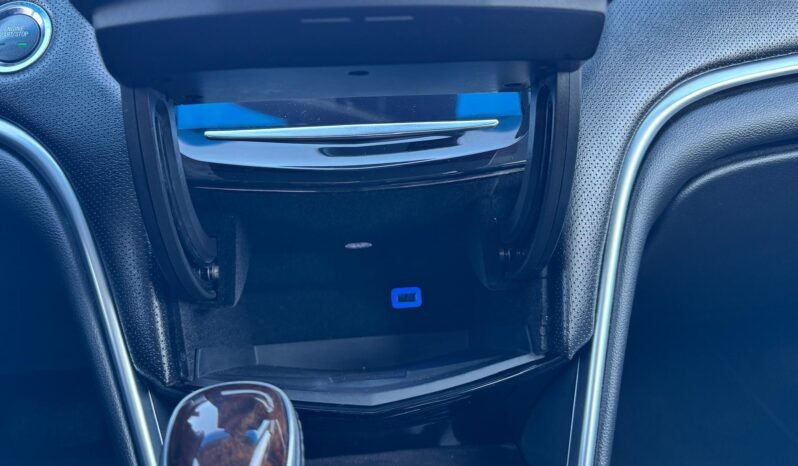 
								2013 Cadillac XTS Premium AWD Sedan full									