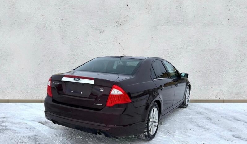 
								2011 Ford Fusion SEL AWD Sedan full									