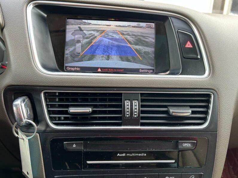 
								2015 Audi Q5 Prestige AWD SUV full									