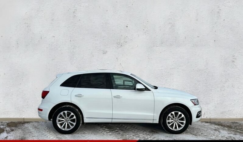 
								2015 Audi Q5 Prestige AWD SUV full									