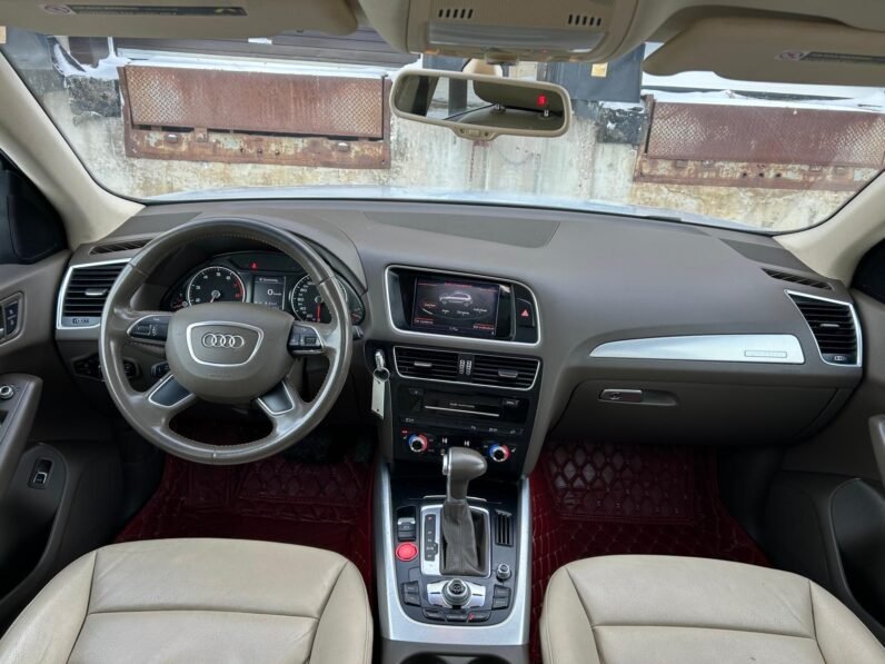 
								2015 Audi Q5 Prestige AWD SUV full									