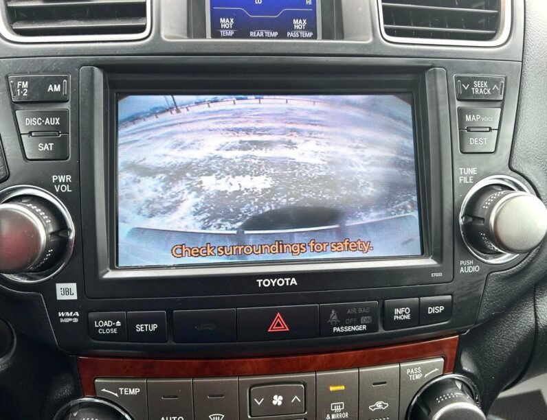 
								2013 Toyota Highlander Limited AWD SUV full									