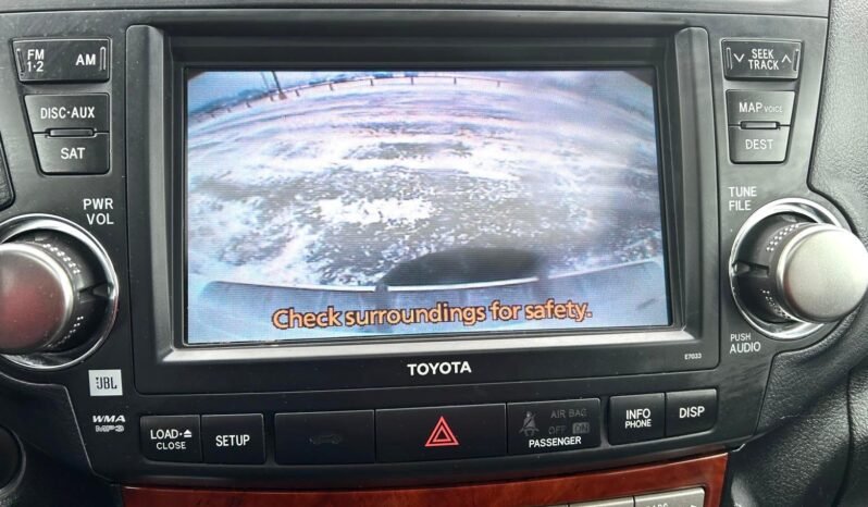 
								2013 Toyota Highlander Limited AWD SUV full									