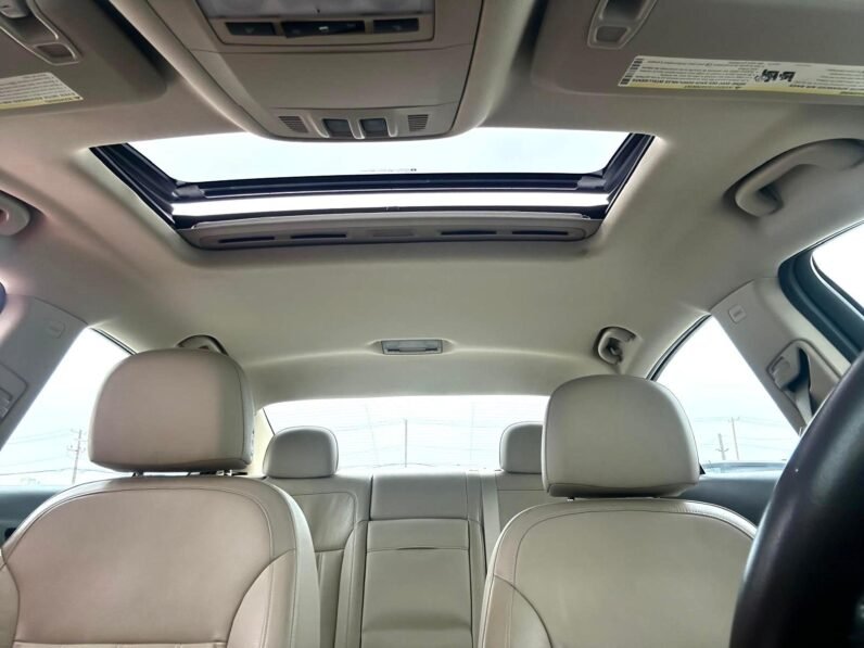 
								2011 Buick Regal CXL Sedan full									