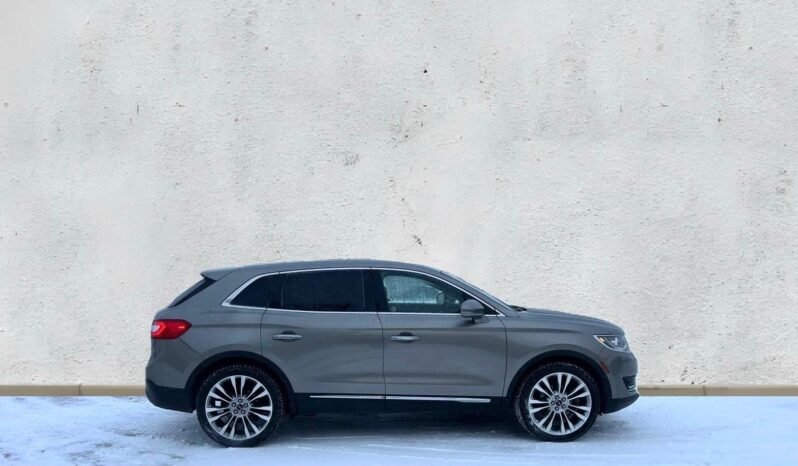 
								2017 Lincoln MKX Reserve AWD SUV full									