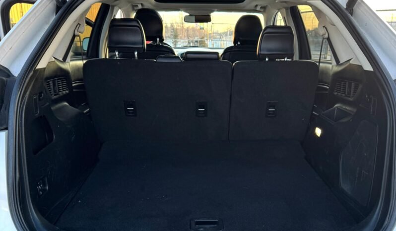 
								2019 Ford Edge Titanium AWD SUV full									