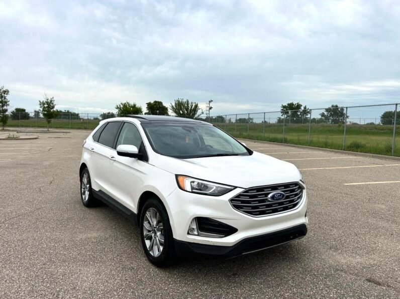 
								2019 Ford Edge Titanium AWD SUV full									