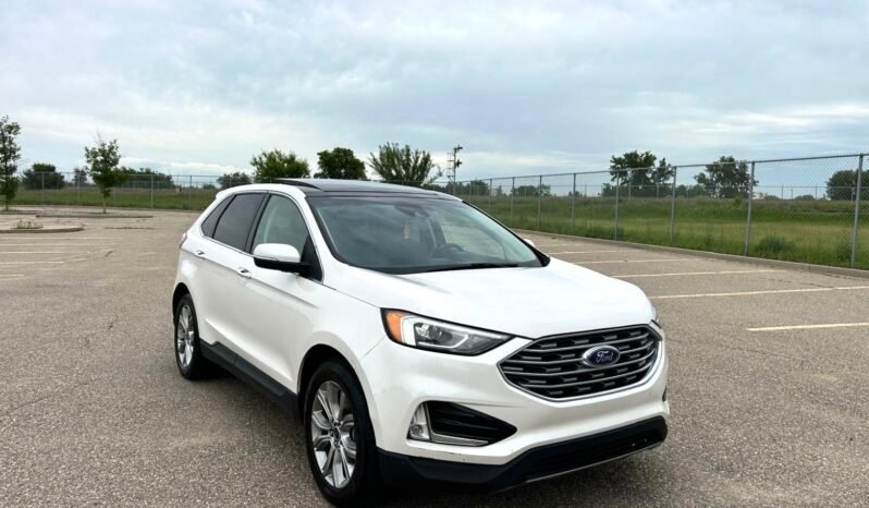 
								2019 Ford Edge Titanium AWD SUV full									