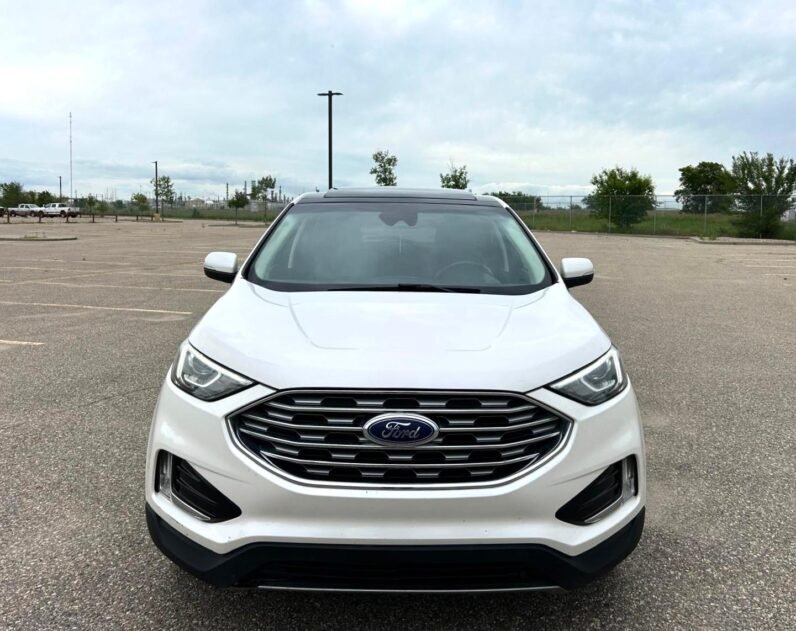 
								2019 Ford Edge Titanium AWD SUV full									