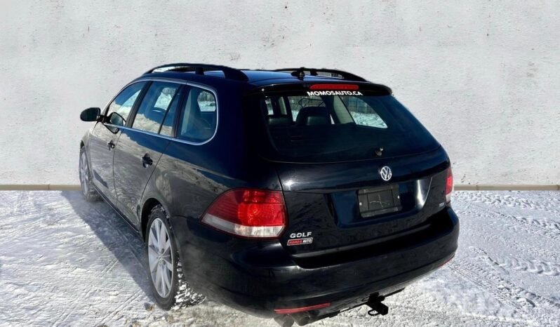 
								2014 Volkswagen Golf TDI Wagon full									