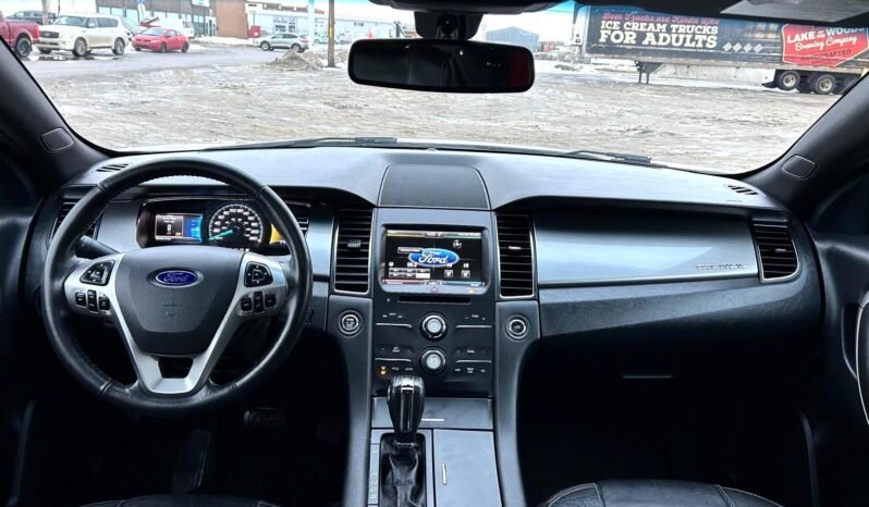 
								2015 Ford Taurus SEL AWD full									