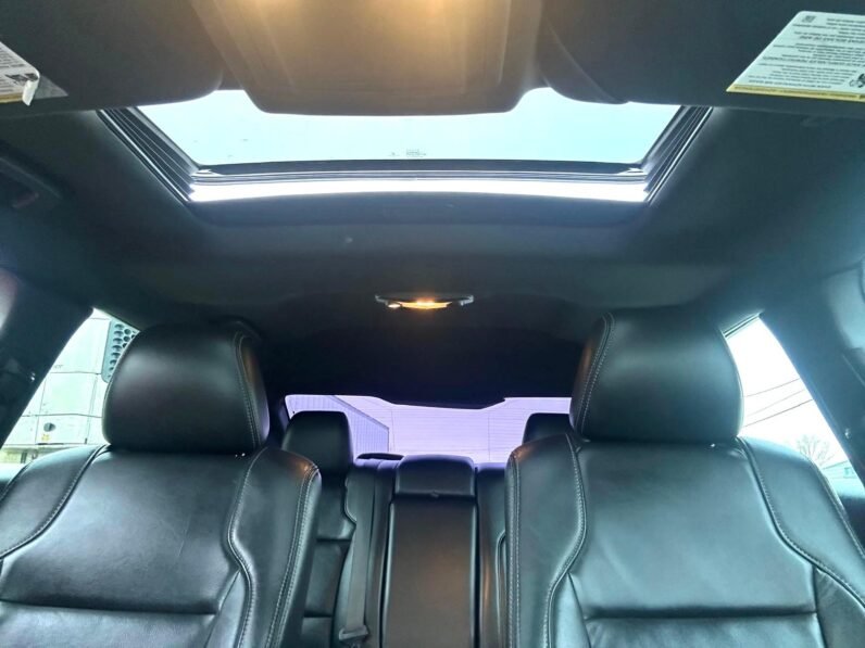 
								2015 Ford Taurus SEL AWD full									