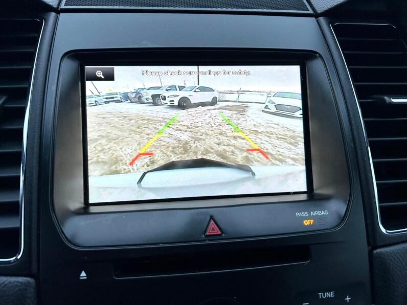 
								2015 Ford Taurus SEL AWD full									