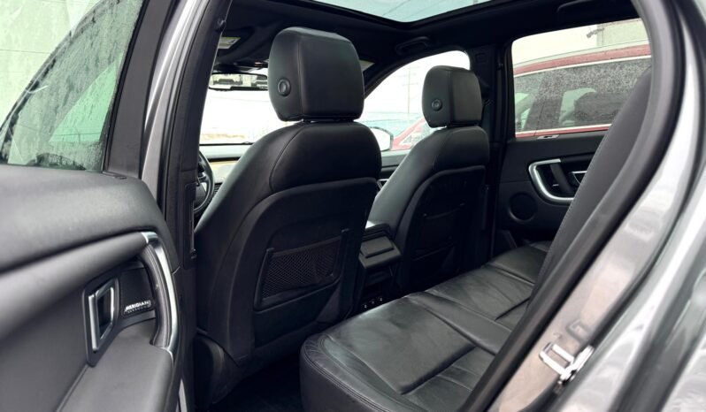 
								2018 Land Rover Discovery Sport AWD full									