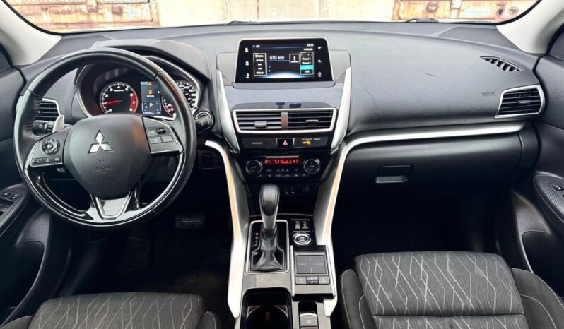 
								2020 Mitsubishi Eclipse Cross LE AWD SUV full									