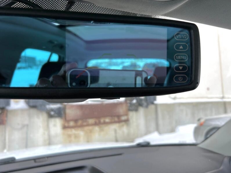 
								2014 Volkswagen Tiguan Highline AWD SUV. full									