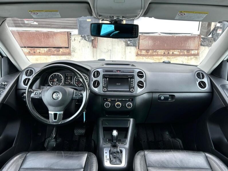 
								2014 Volkswagen Tiguan Highline AWD SUV. full									