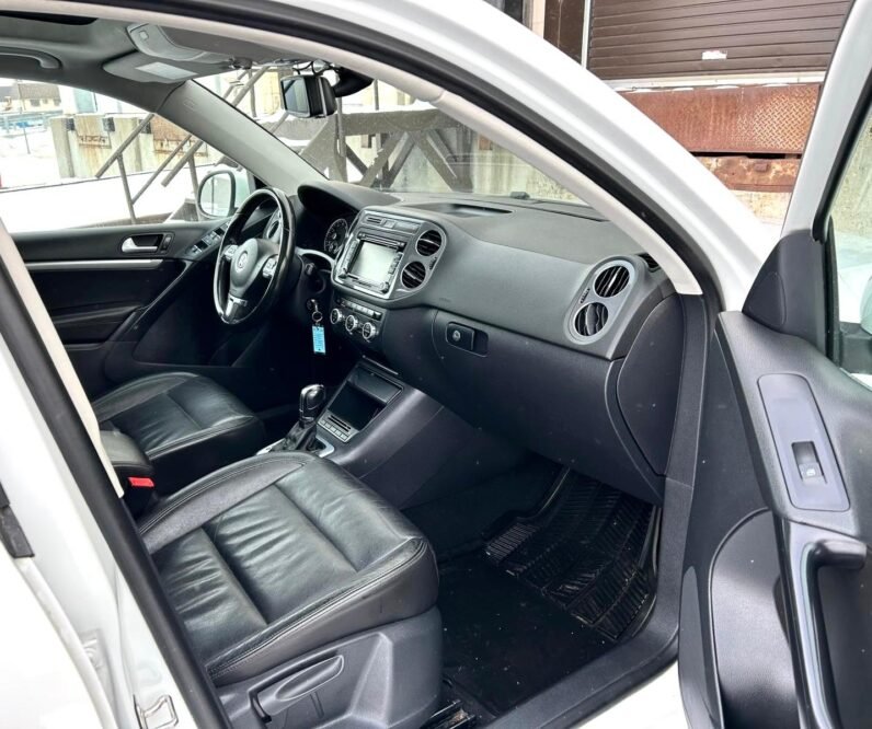 
								2014 Volkswagen Tiguan Highline AWD SUV. full									