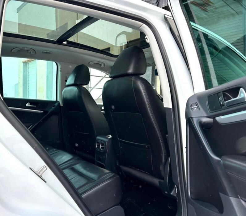 
								2014 Volkswagen Tiguan Highline AWD SUV. full									