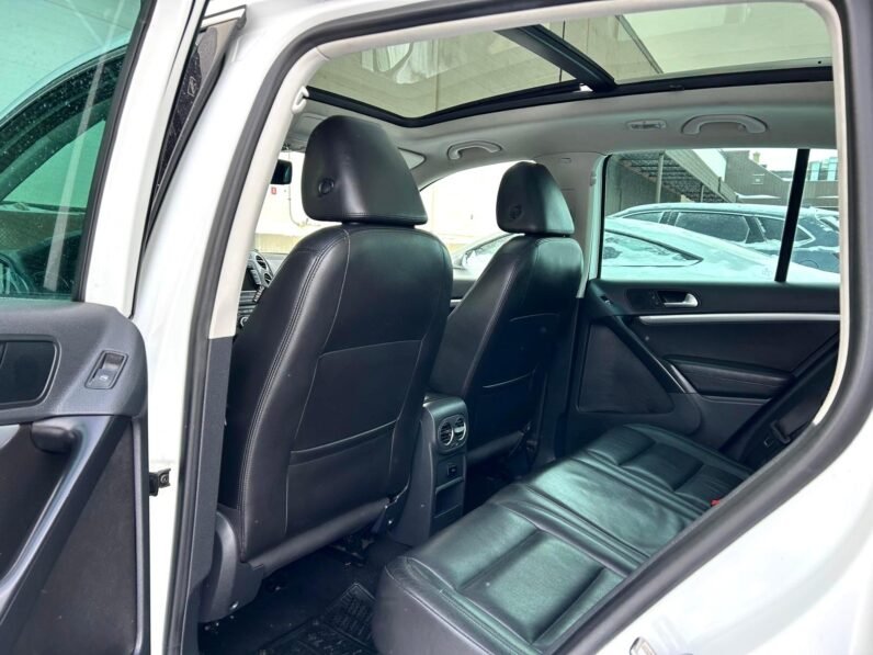 
								2014 Volkswagen Tiguan Highline AWD SUV. full									