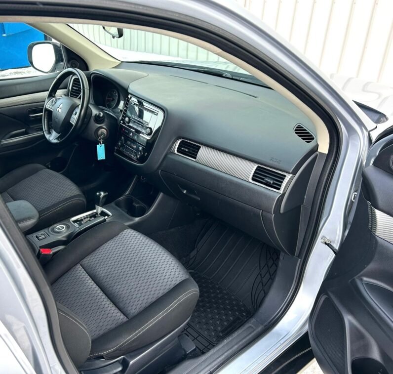 
								2015 Mitsubishi Outlander Sport AWD SUV full									