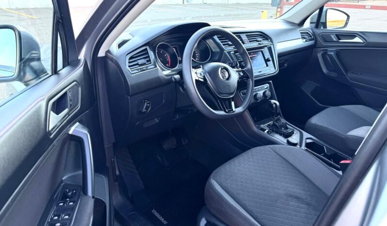 
								2019 Volkswagen Tiguan Trendline AWD full									