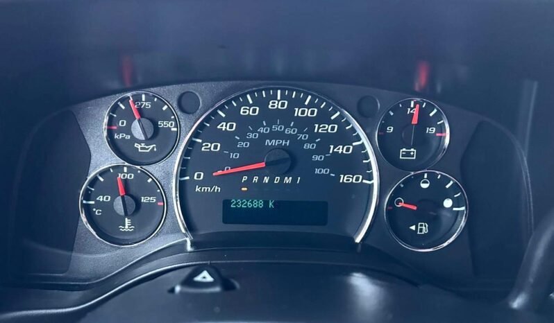 
								2012 GMC Savana 2500 Cargo van full									