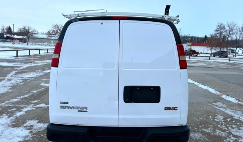 
								2012 GMC Savana 2500 Cargo van full									