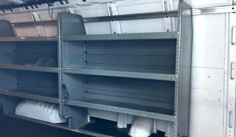 
								2012 GMC Savana 2500 Cargo van full									