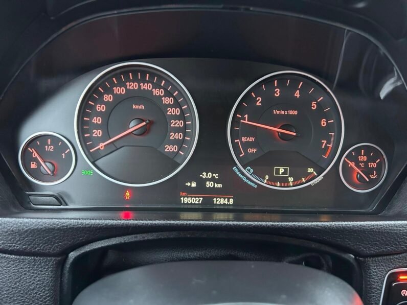 
								2016 BMW 320XI AWD Sedan full									