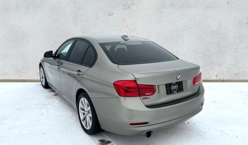 
								2016 BMW 320XI AWD Sedan full									