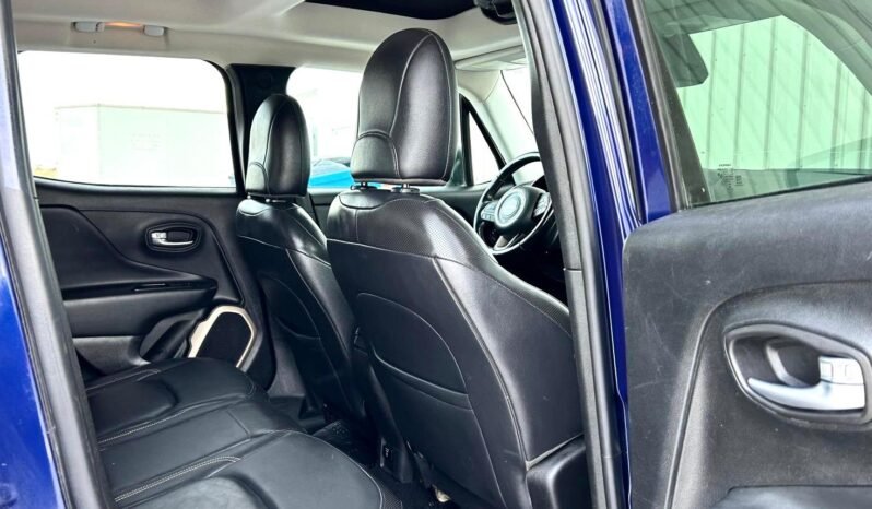 
								2017 Jeep Renegade Limited 4×4 SUV full									