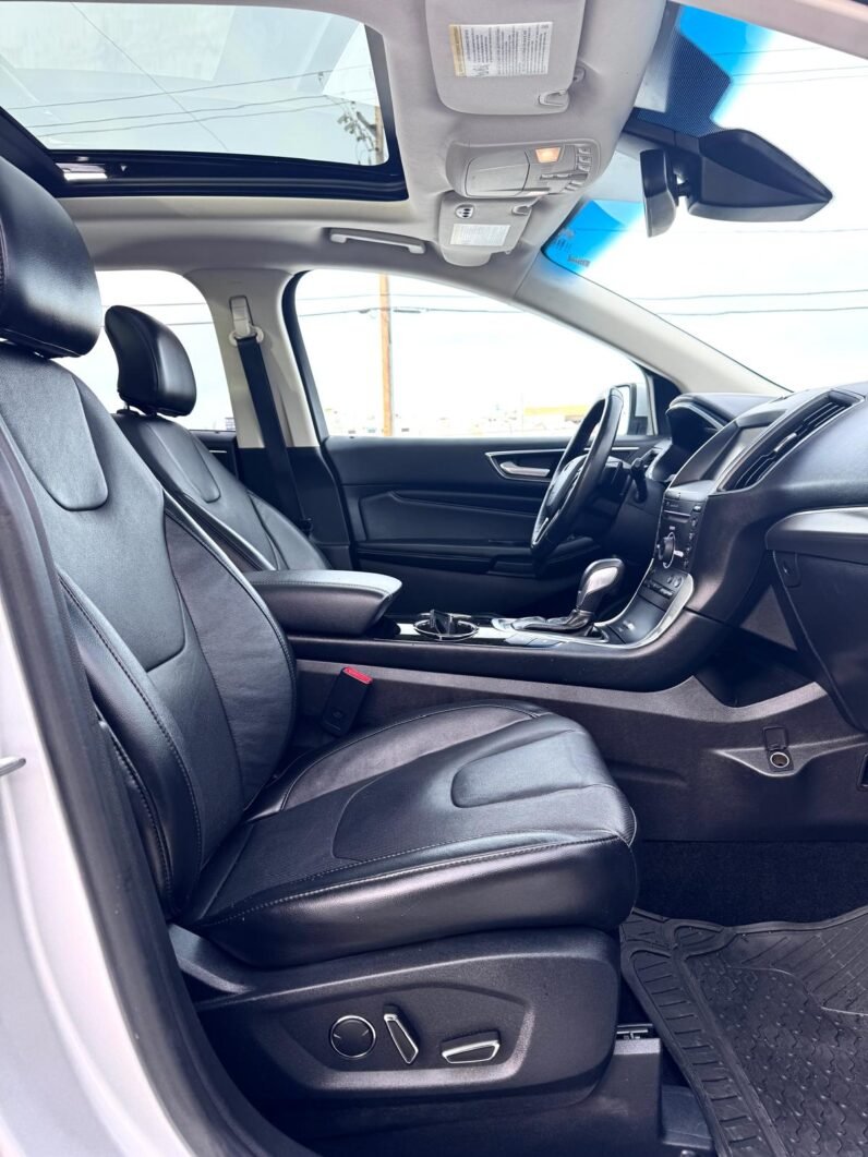 
								2015 Ford Edge Titanium AWD SUV full									