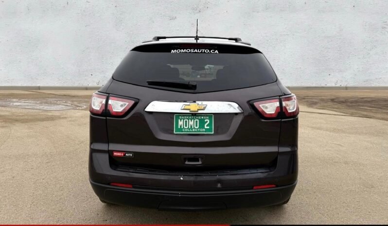 
								2015 Chevrolet Traverse LT AWD SUV full									