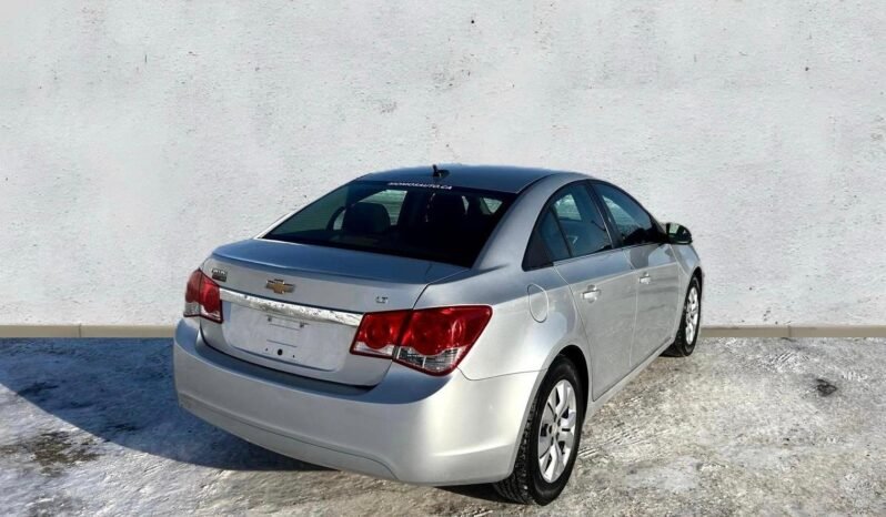 
								2014 Chevrolet Cruze LT Sedan full									