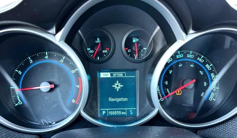 
								2014 Chevrolet Cruze LT Sedan full									