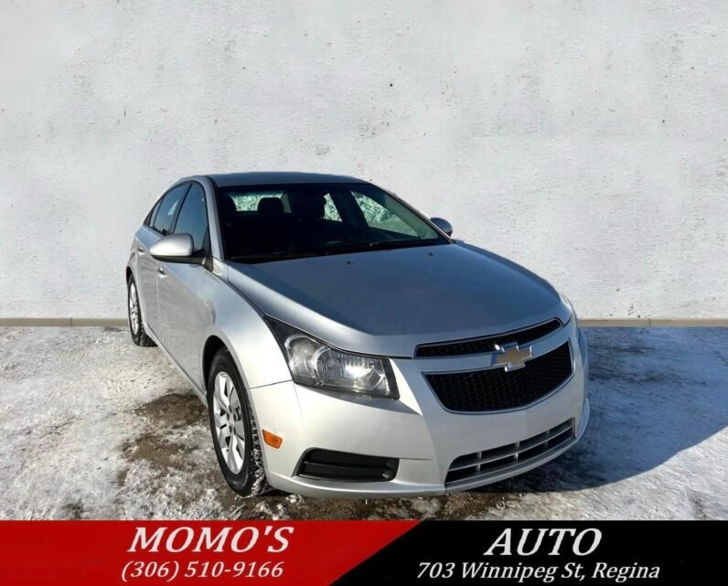 
								2014 Chevrolet Cruze LT Sedan full									