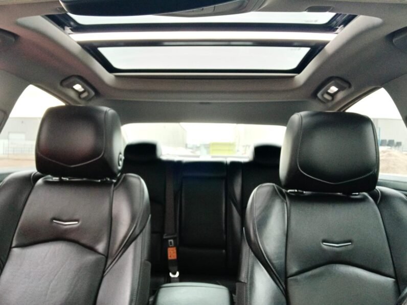 
								2018 Cadillac CTS Premium AWD Sedan full									