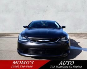 2015 Chrysler 200 Sedan